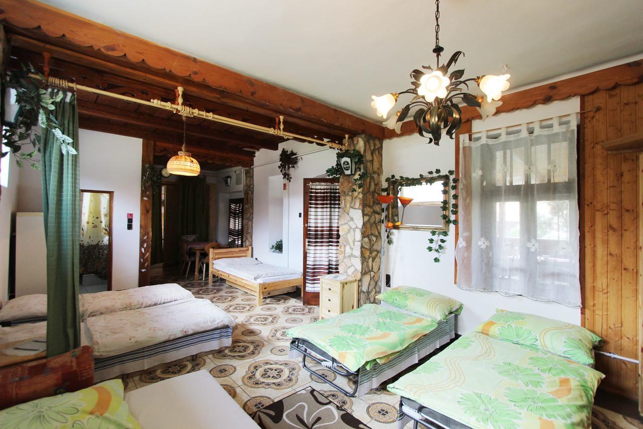 Felso Fogado Bed & Breakfast Felsőtold Екстериор снимка