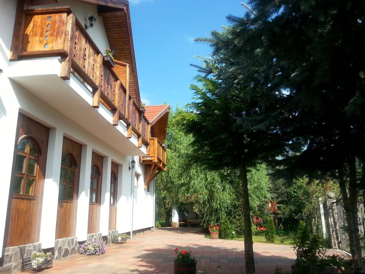 Felso Fogado Bed & Breakfast Felsőtold Екстериор снимка