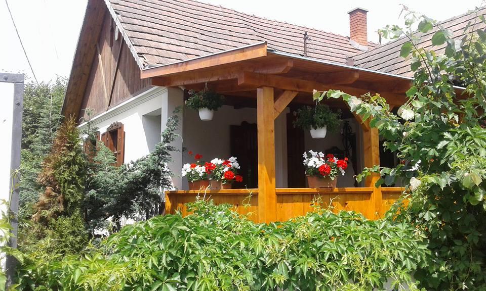 Felso Fogado Bed & Breakfast Felsőtold Екстериор снимка